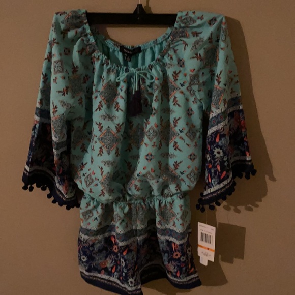 Girl’s Romper - Picture 2 of 2